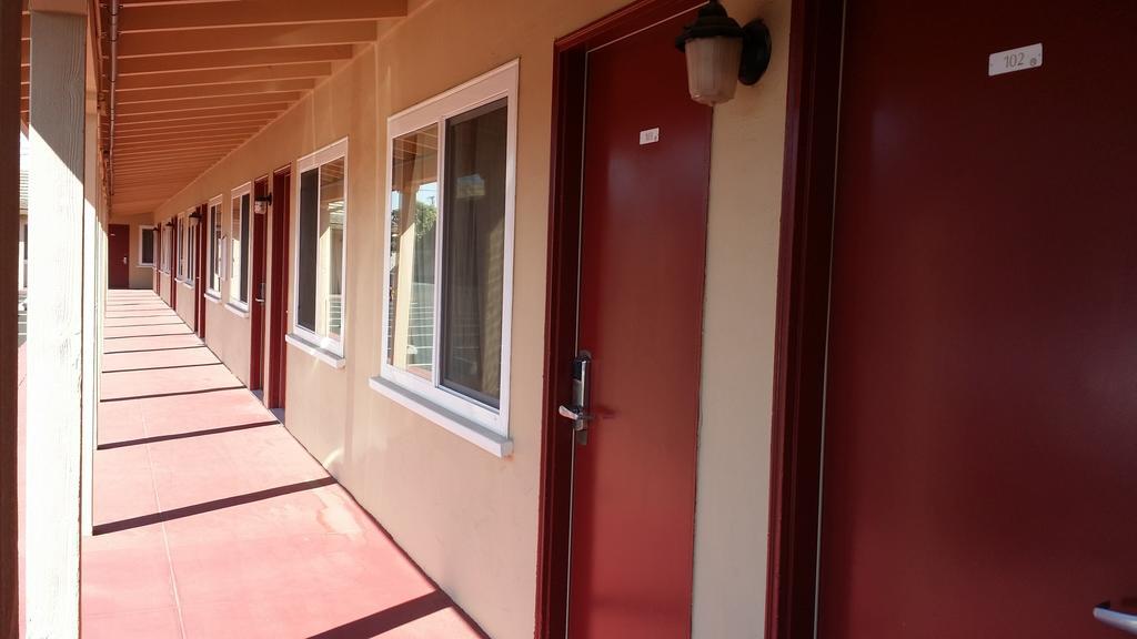 El Dorado Motel Салинас Екстериор снимка