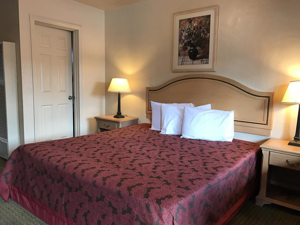 El Dorado Motel Салинас Екстериор снимка